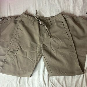 Straight leg pocket parachute pants